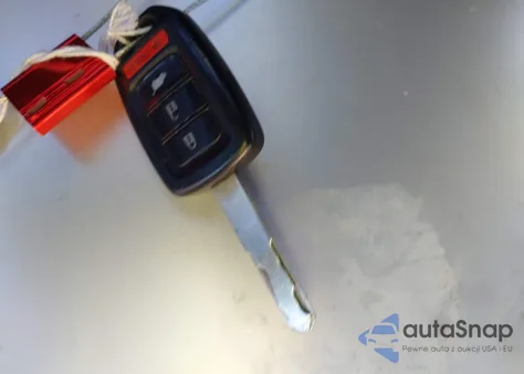 2017 Honda Cr-V Lx z USA, uszkodzony, nr VIN 7FARW5H36HE003679